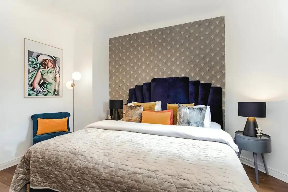 Ferienwohnung Awesome Leicester Sq! Fashion Flat For Theatre Families And Happy Friends London Exterior foto